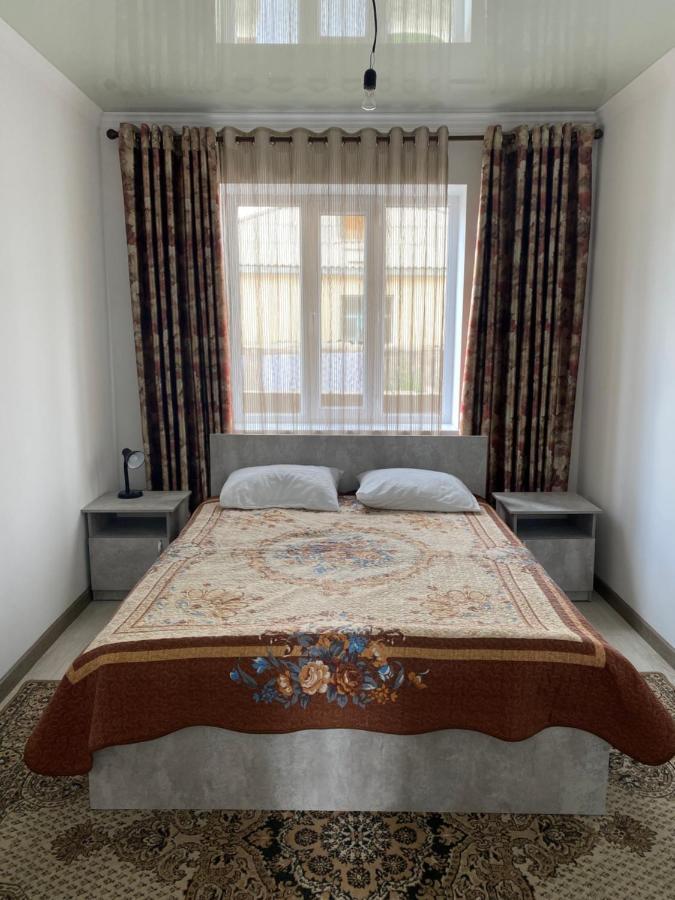 Guest House Baytur Kochkor 외부 사진