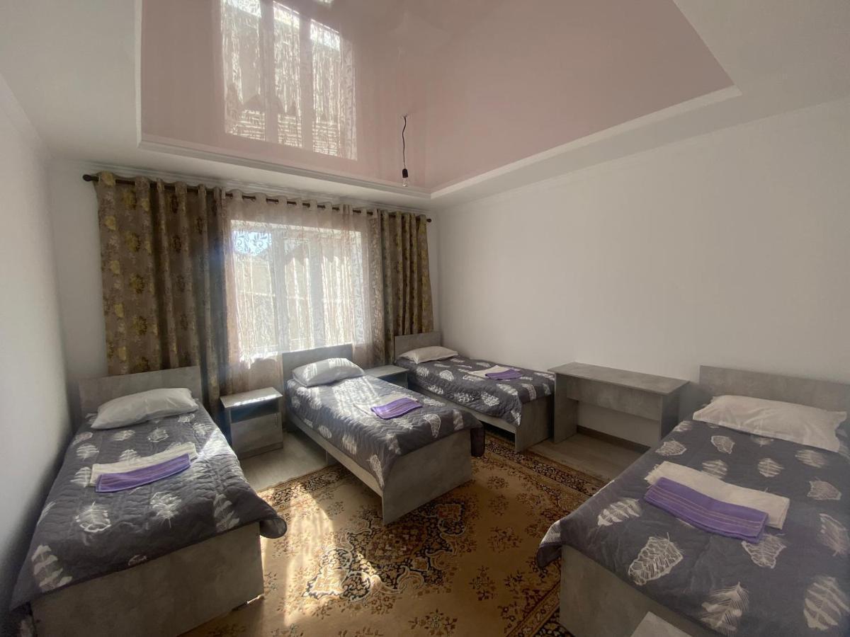 Guest House Baytur Kochkor 외부 사진