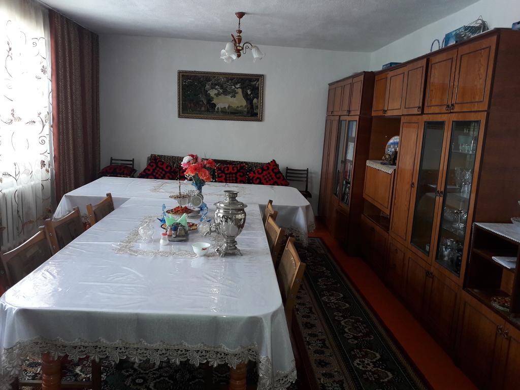 Guest House Baytur Kochkor 외부 사진