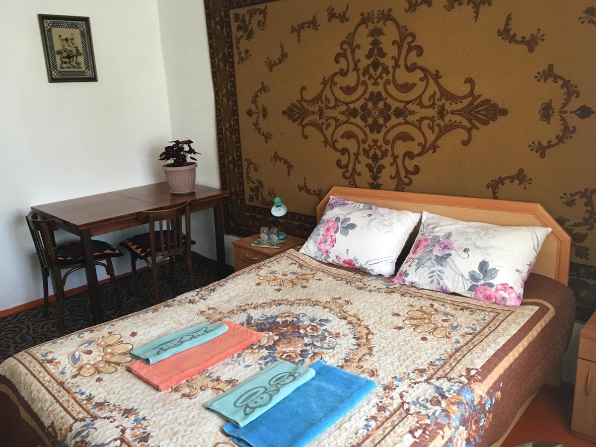 Guest House Baytur Kochkor 외부 사진