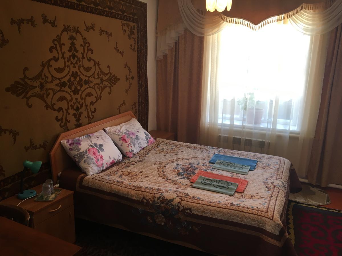 Guest House Baytur Kochkor 외부 사진